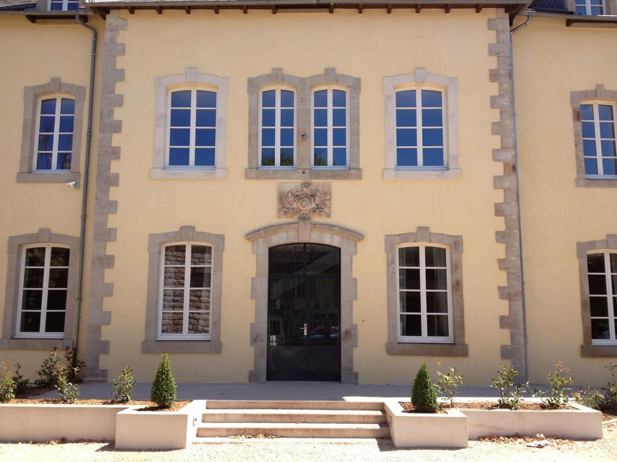 Le 1837 Aparthotel Saint-Affrique Buitenkant foto