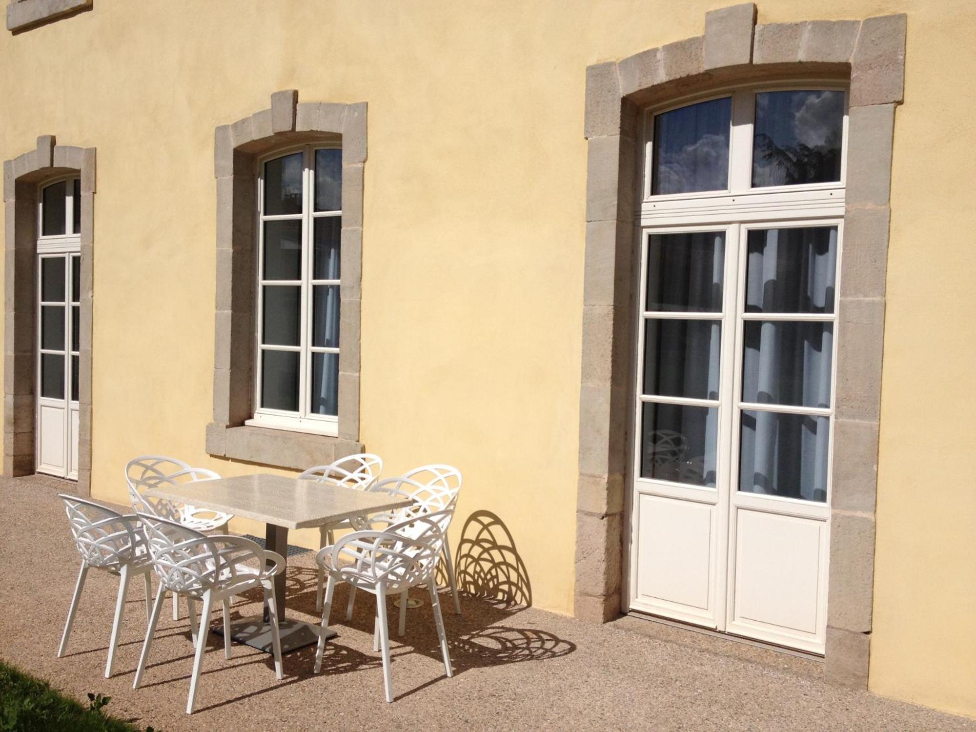 Le 1837 Aparthotel Saint-Affrique Buitenkant foto
