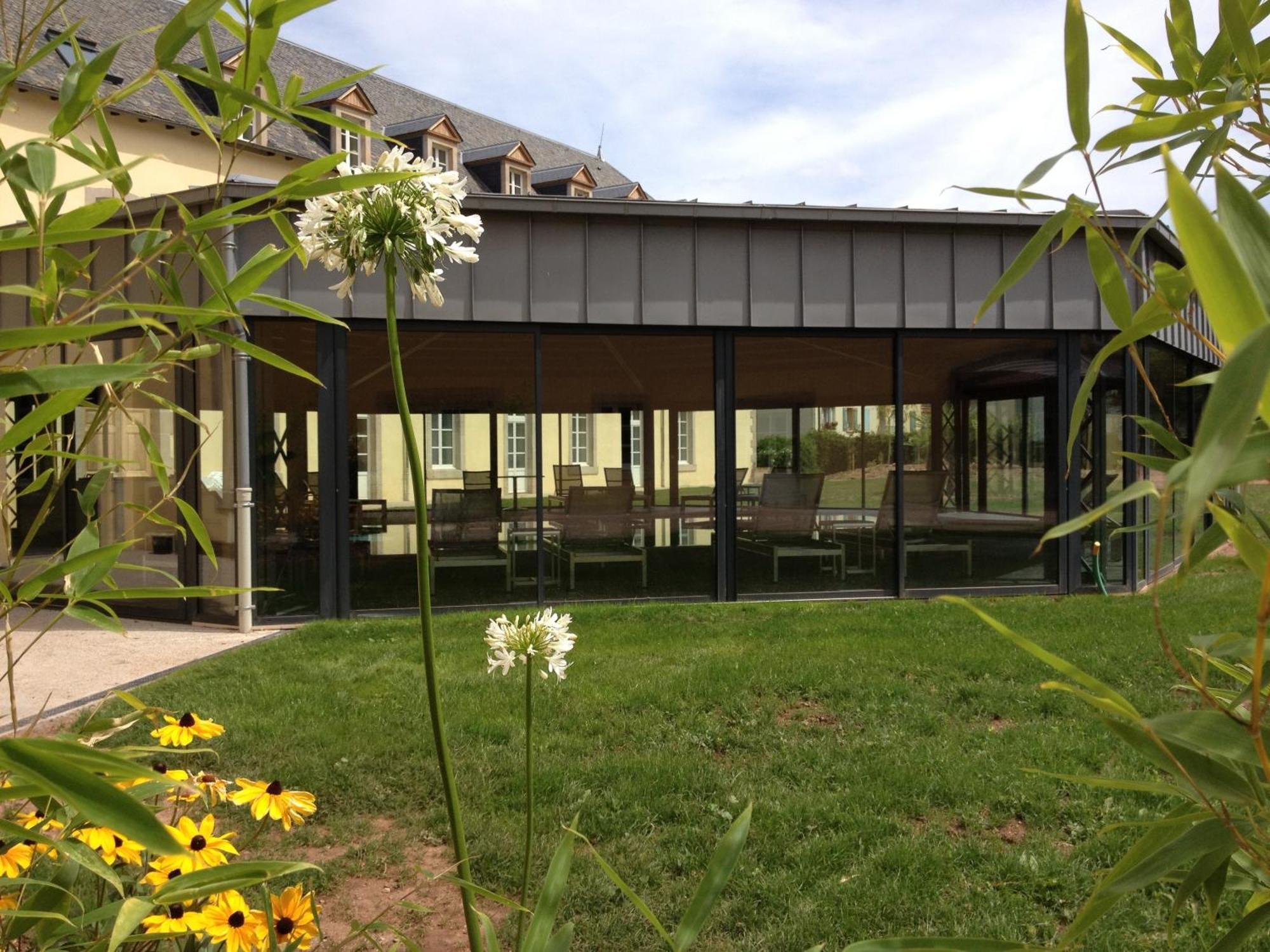 Le 1837 Aparthotel Saint-Affrique Buitenkant foto