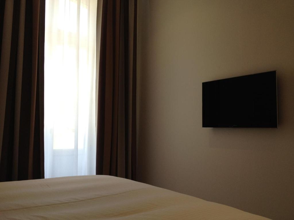 Le 1837 Aparthotel Saint-Affrique Kamer foto