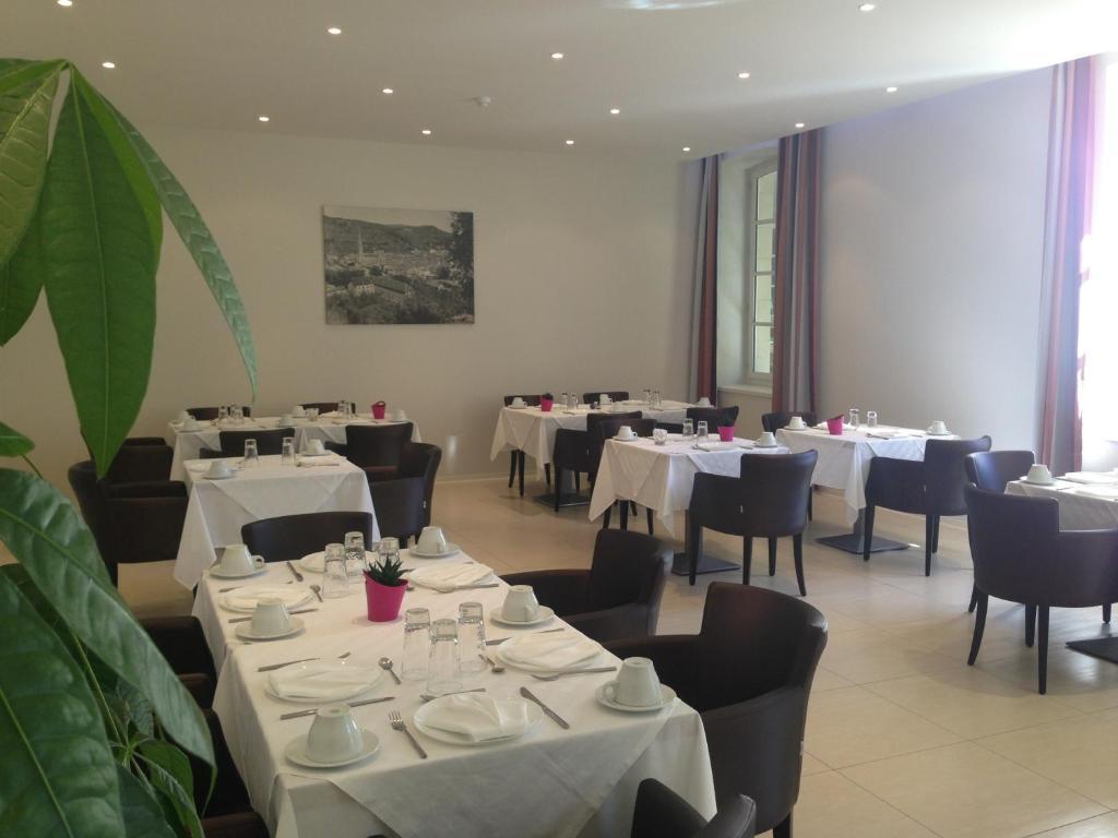 Le 1837 Aparthotel Saint-Affrique Buitenkant foto